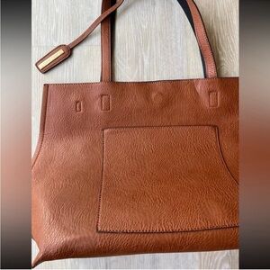 Street Level vegan tote, excellent condition, originally came from Nordstrom.